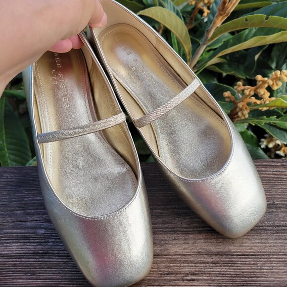 Marc Fisher LTD Garissa Mary Jane flats in a gold metallic finish size 7 - Picture 4 of 7